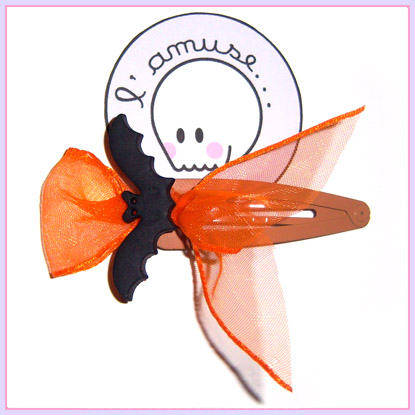 Chiroptera hair clip
