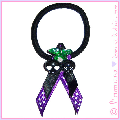 Cyanide ponytail holder