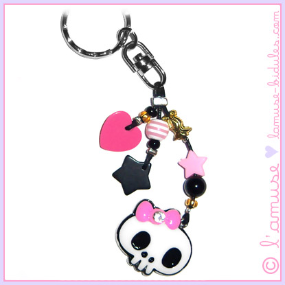 Death Kiss key ring