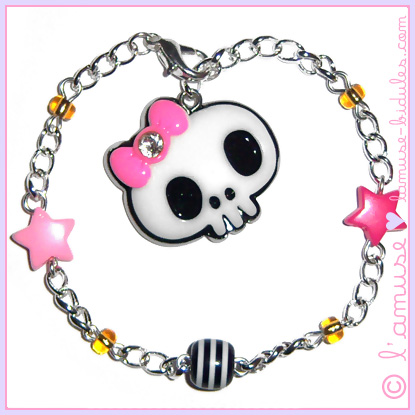 Death Kiss bracelet