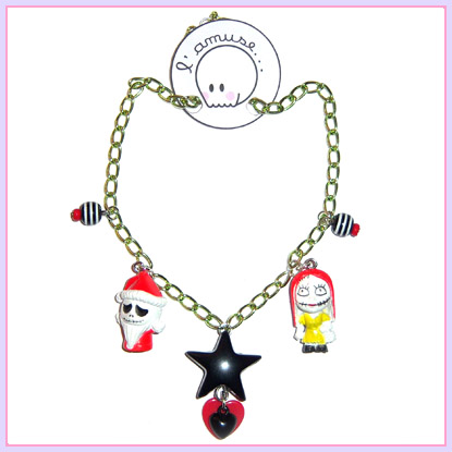 Etrange No�l necklace