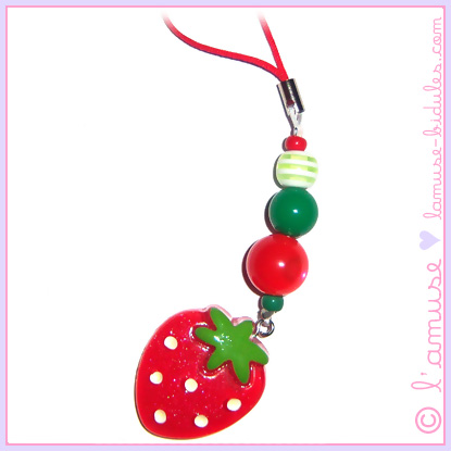 Fraisier cell phone charm