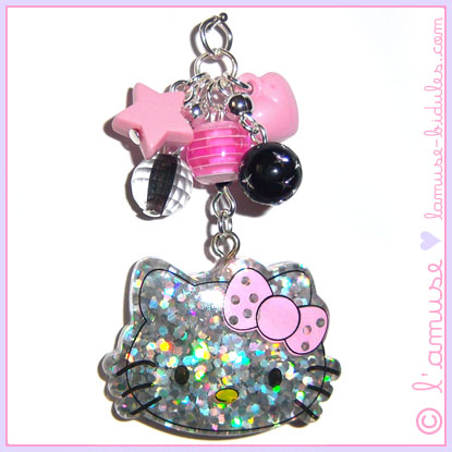 Kitty Deluxe cluster charm