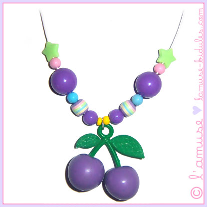 Lyre necklace
