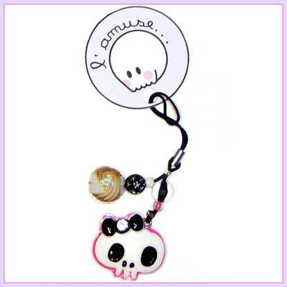 Magie Noire cell phone charm