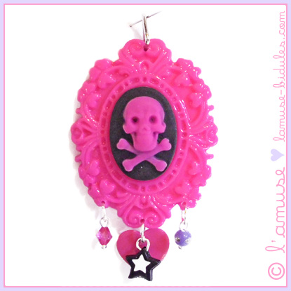 Pendentif-médaillon Joan Jett Pendentif-médaillon Joan Jett