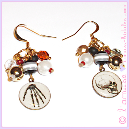 Occultus medallion-earrings