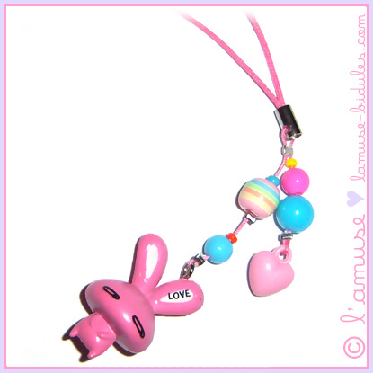 Pastel Pinou cell phone charm