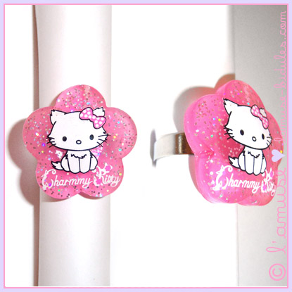 Pinky Charmmy ring