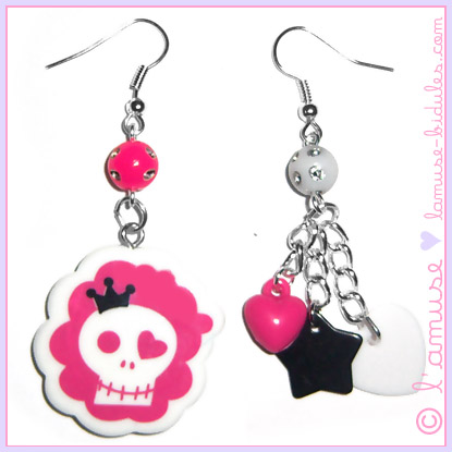 Queen of Skulls earrings