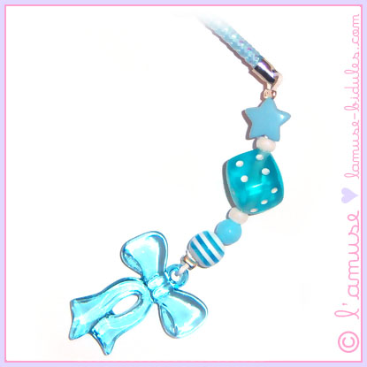 Ruban d'Eau cell phone charm