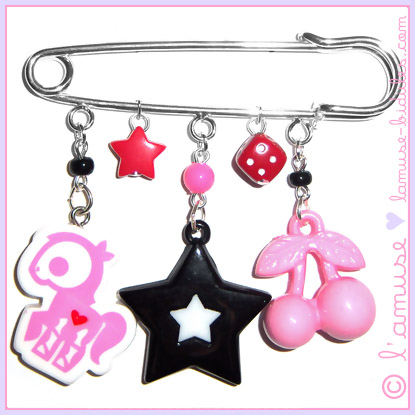 Ske'Val kilt pin