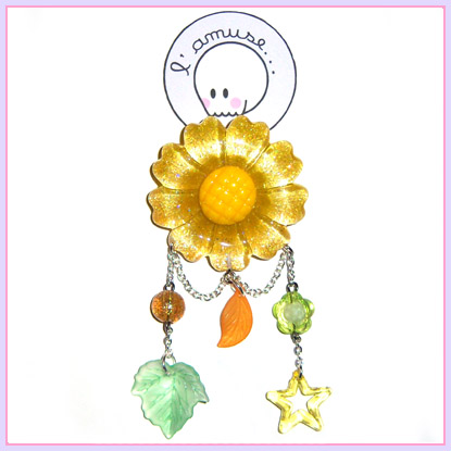 Sunflower brooch
